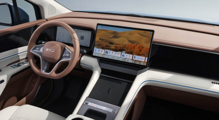 Lujo inteligente y autonomía sin límites: descubre la nueva BYD M9