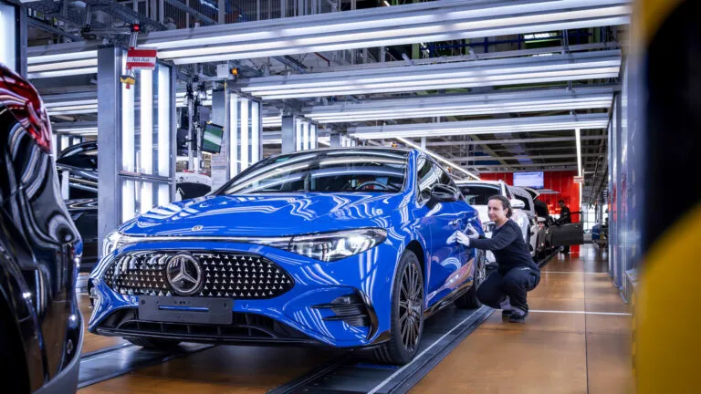 Mercedes-Benz CLA