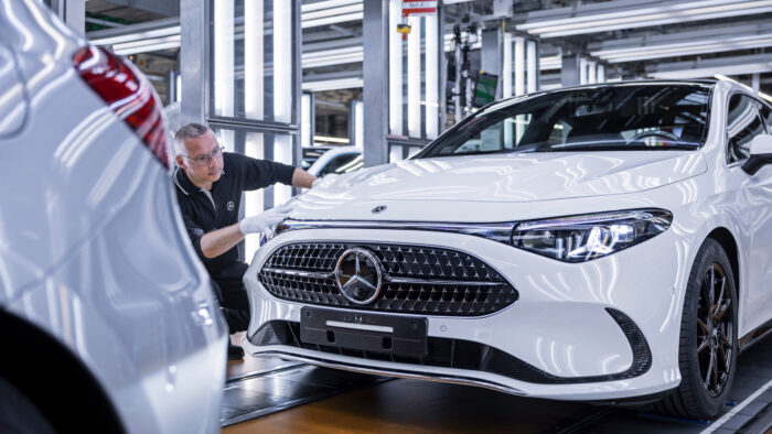Producción de Mercedes-Benz CLA