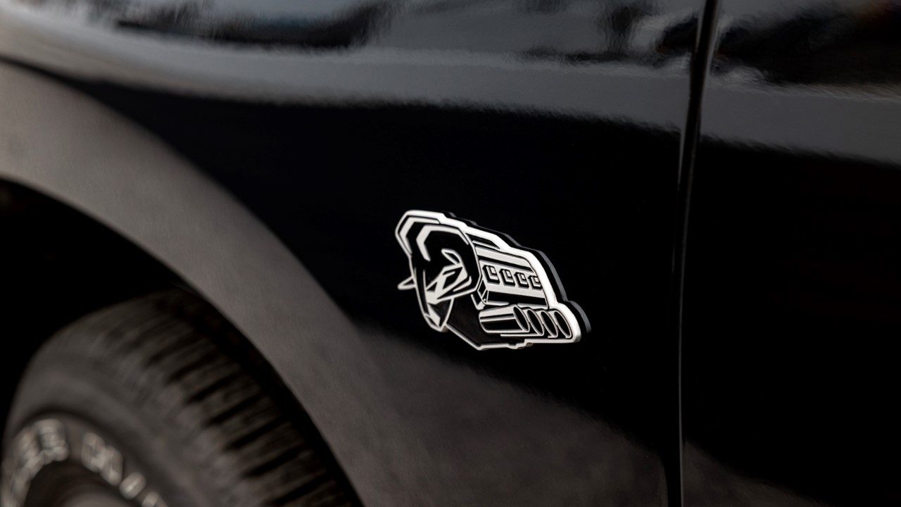 Insignia especial de Ram | Memo Lira Insignia especial de Ram