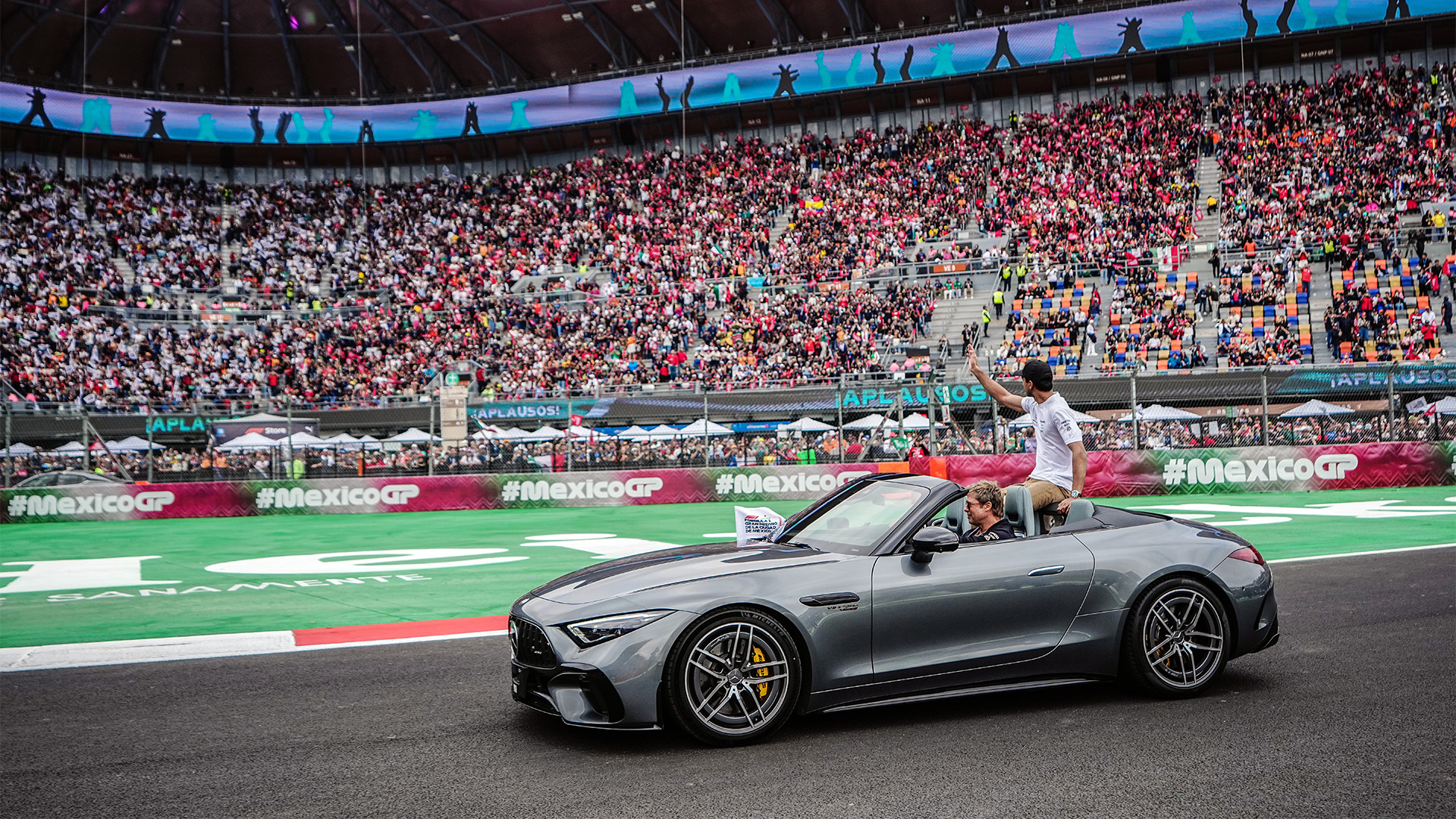 Hollywood a Toda Velocidad Las Inéditas Anécdotas del Rodaje de F1 en el GP de México | Memo Lira Hollywood a Toda Velocidad Las Inéditas Anécdotas del Rodaje de 'F1' en el GP de México"