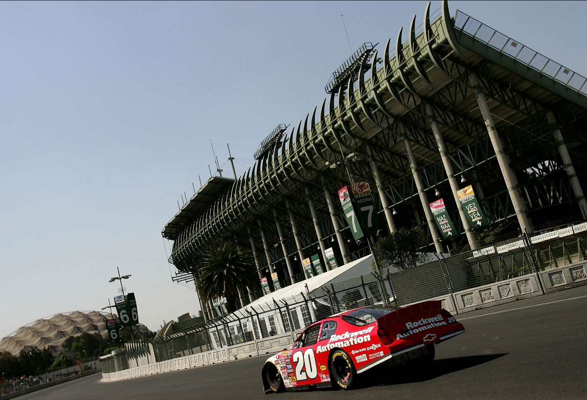 Cuáles son las similitudes entre NASCAR y Fórmula 1 | Memo Lira Cuáles son las similitudes entre NASCAR y Fórmula 1